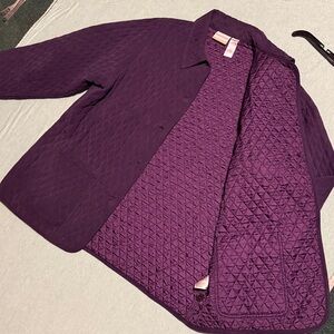 Alfred Dunner Woman a
18W quilted purple button-front jacket